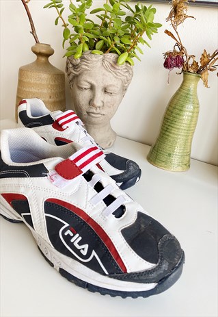 VINTAGE 90S RETRO FILA SPORTS CLASSY SNEAKERS TRAINERS