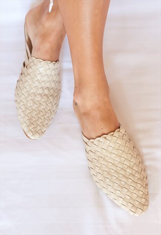 WOMENS WOVEN LEATHER MULE SLIDES NUDE