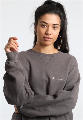 90S CHAMPION EMBROIDERED SPELL OUT SWEATSHIRT