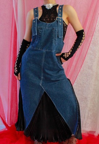 VINTAGE REWORKED DENIM SKIRT FLARED S C107