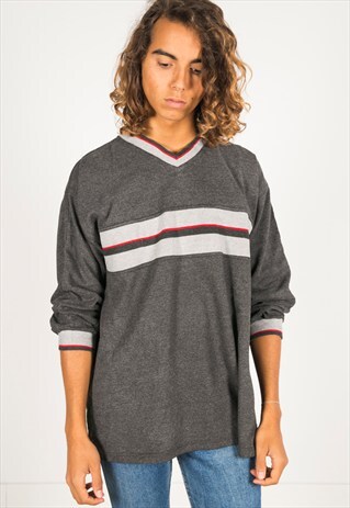 VINTAGE 90S FILA SWEATSHIRT/ R211