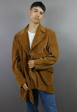 THICK CAMEL COLOURED CORDUROY COAT