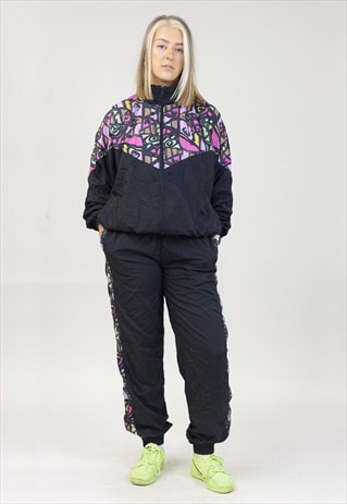 VINTAGE 90S PATTERNED SHELL BLACK TRACKSUIT