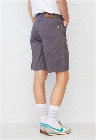 VINTAGE RETRO GREY COWEST SHORTS