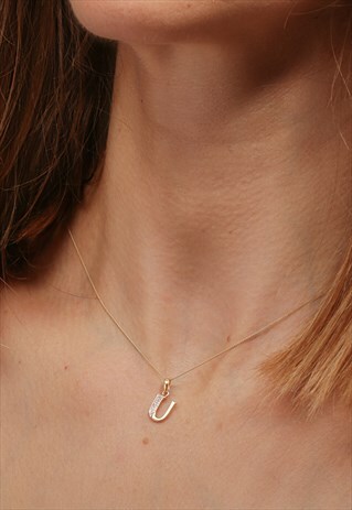 SOLID YELLOW GOLD DIAMOND "U" INITIAL PENDANT NECKLACE