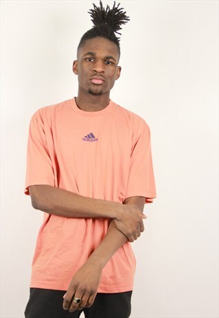VINTAGE ADIDAS TSHIRT