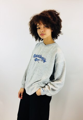 VINTAGE REEBOK EMBROIDERED SWEATSHIRT