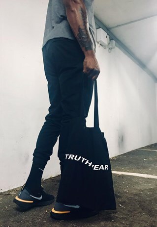 TRUTHWEAR ESSENTIAL SHOULDER BAG