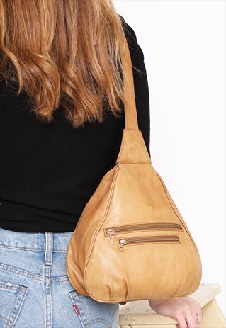 VINTAGE 90S BROWN FAUX LEATHER RUCKSACK BACKPACK