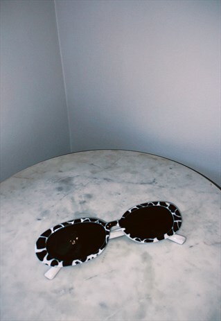 COW PRINT OVAL SUNGLASSES VINTAGE RETRO STYLE