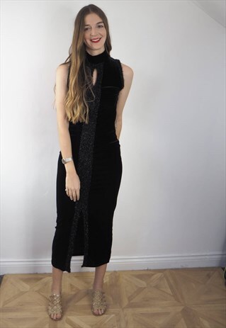 VINTAGE BLACK VELVET DRESS