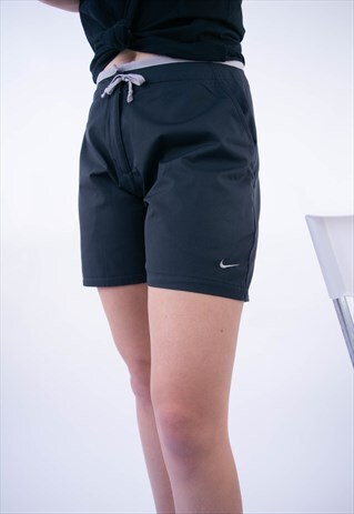 nike shorts woman