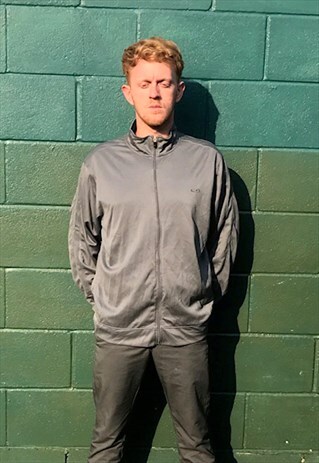 VINTAGE CHAMPION JACKET