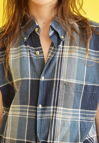 90'S TARTAN DISTRESSED BOYFRIEND'S SLEEVELESS SHIRT TOP