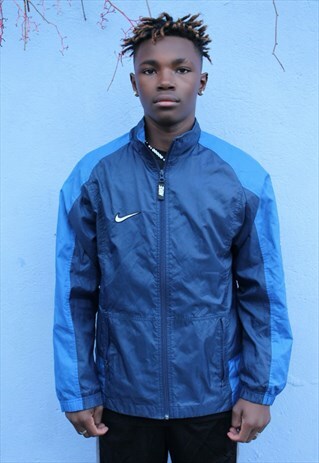 VINTAGE NIKE WINDBREAKER