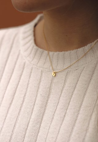 INITIAL GOLD NECKLACE