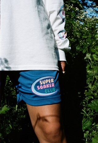 SHORTS IN BLUE WITH EMBROIDERED SUPER SOAKER DESIGN