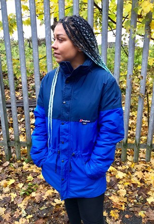 VINTAGE BERGHAUS HIKING RARE BLUE PUFFER GORE TEX COAT