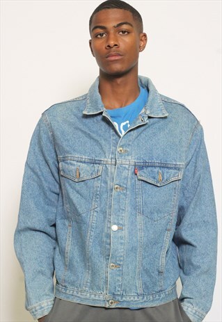 VINTAGE LEVIS DENIM JACKET