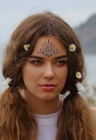PYRAMID - SILVER ONE PIECE FESTIVAL FACE GEM