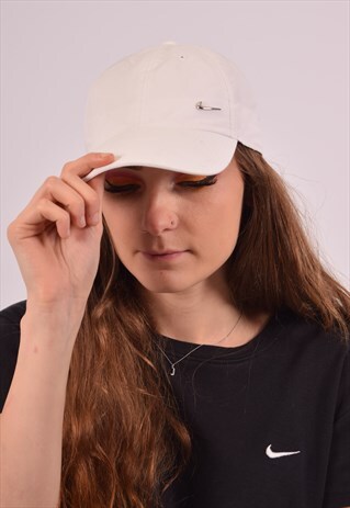 VINTAGE NIKE CAP WHITE