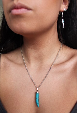 TURQUOISE TOOTH NECKLACE