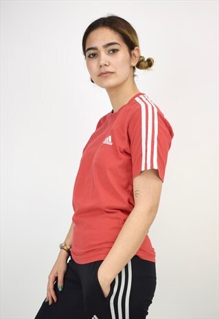 VINTAGE 90'S ADIDAS T-SHIRT