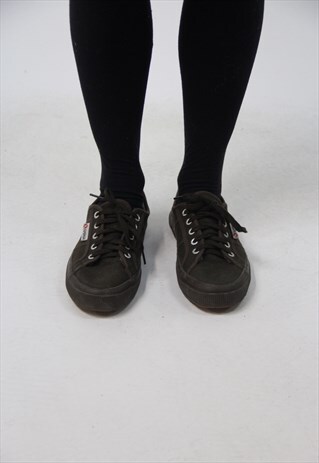 VINTAGE SUPERGA TRAINERS