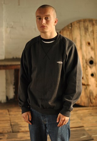 VINTAGE 90S UMBRO LOGO SWEATER