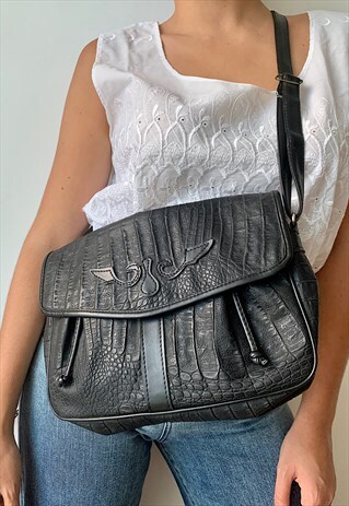 VINTAGE 90S BLACK FAUX LEATHER CROSSBODY BAG