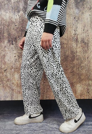 LEOPARD PRINT JOGGERS THIN ANIMAL PRINT OVERALLS IN WHITE