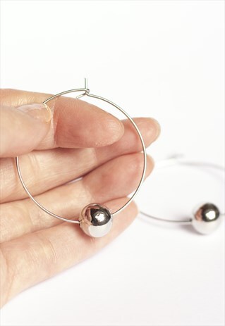 LITTLE SILVER BALL HOOPE EARRINGS