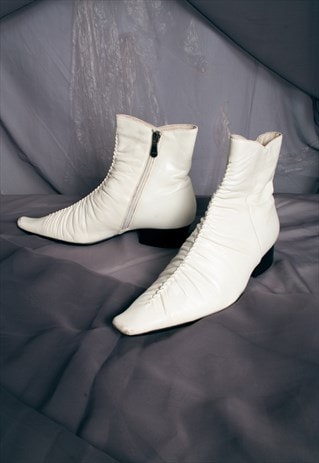 Vintage Y2K Pointed Ankle Boots in White