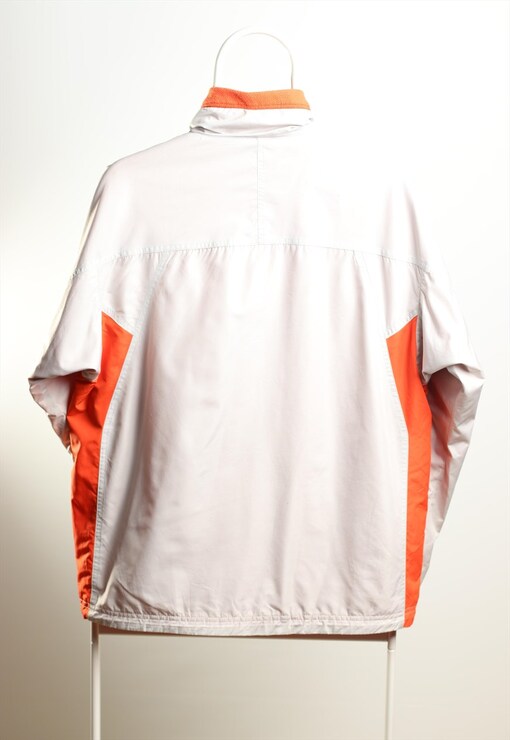 garment image