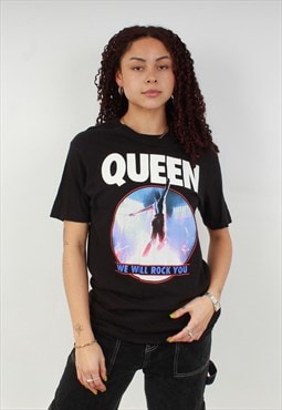 "Vintage queen black graphic t shirt