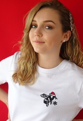UNISEX ORGANIC T-SHIRT IN WHITE WITH CHRISTMAS BEE