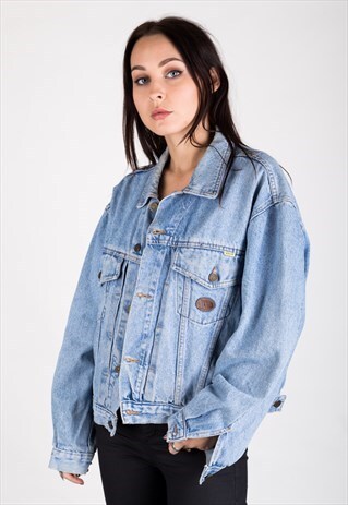 VINTAGE DENIM JACKET