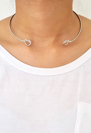OPEN COLLAR SINGLE KNOT CHOKER - SILVER