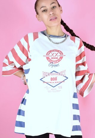 VINTAGE 90S T-SHIRT WHITE WITH BLUE RED STRIPES AND GRAPHICS