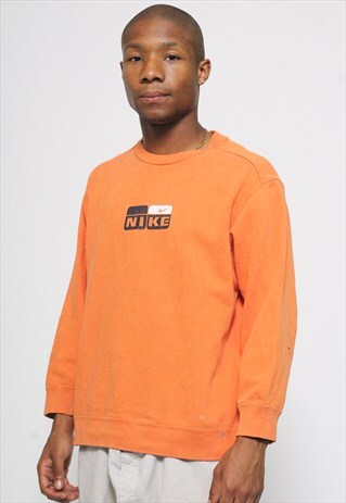 VINTAGE NIKE SPELL OUT SWEATSHIRT