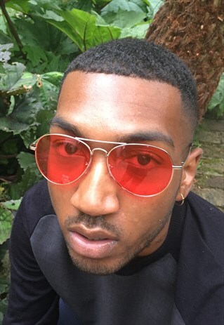 RED LENS AVIATOR SUNGLASSES WITH SILVER FRAME