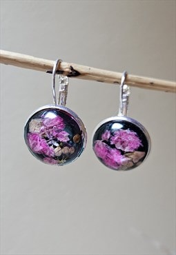 Handmade dried flower crystal  earrings