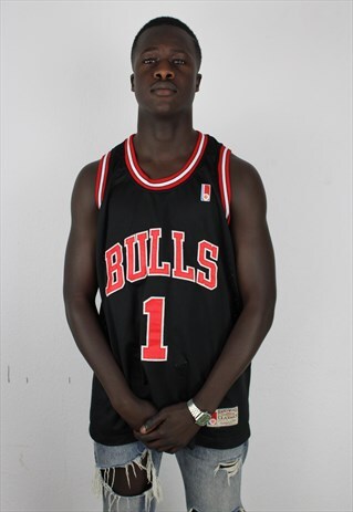 BULLS 1 SPORTS TOP