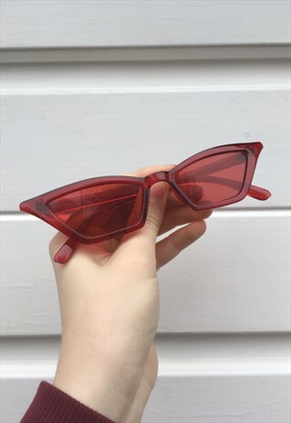 WOMENS VINTAGE 90S CHERRY RED THIN POINTY SUNGLASSES