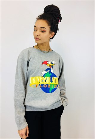 UNIVERSAL STUDIOS SWEATSHIRT