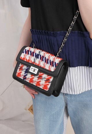 (KOREAN) MULTI-COLOR MIXED MEDIA HANDBAG WITH METAL CHAIN
