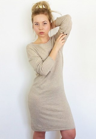 VINTAGE 90'S WOOL KNIT KNEE-LENGTH DRESS IN SOFT BEIGE