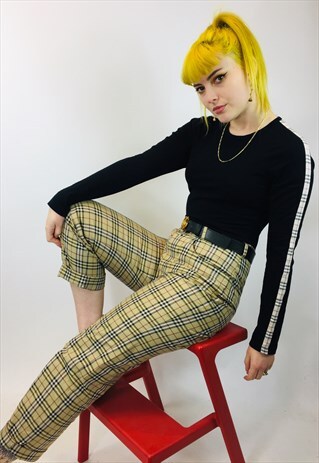 VINTAGE BURBERRY NOVA PRINT HIGH WAISTED JEANS