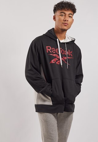 VINTAGE REEBOK HOODIE