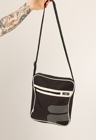 VINTAGE FILA MESSENGER SHOULDER BAG